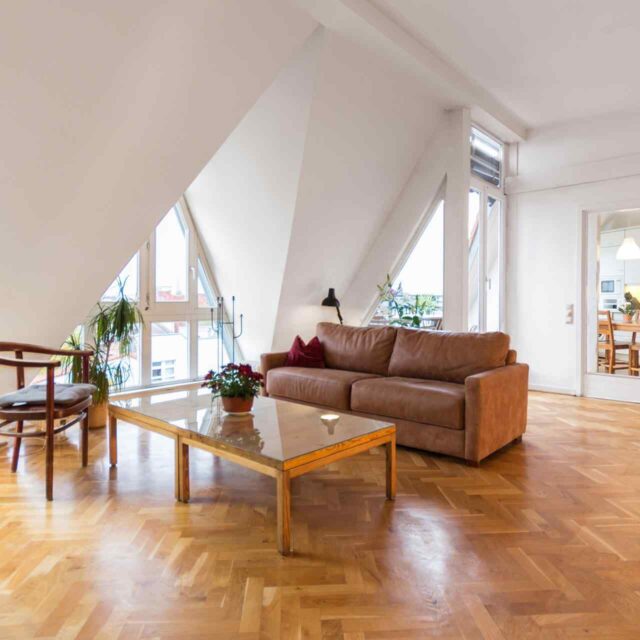 https://apvconstruction.co.za/wp-content/uploads/2018/09/gallery_projects_07-640x640.jpg